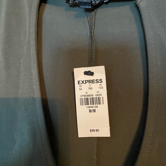 Express keyhole cutout olive green skater dress - Picture 2 of 2